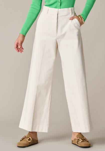 Pants Cropped in Velluto a Coste Elasticizzato Bianco - vista frontale | Nicla