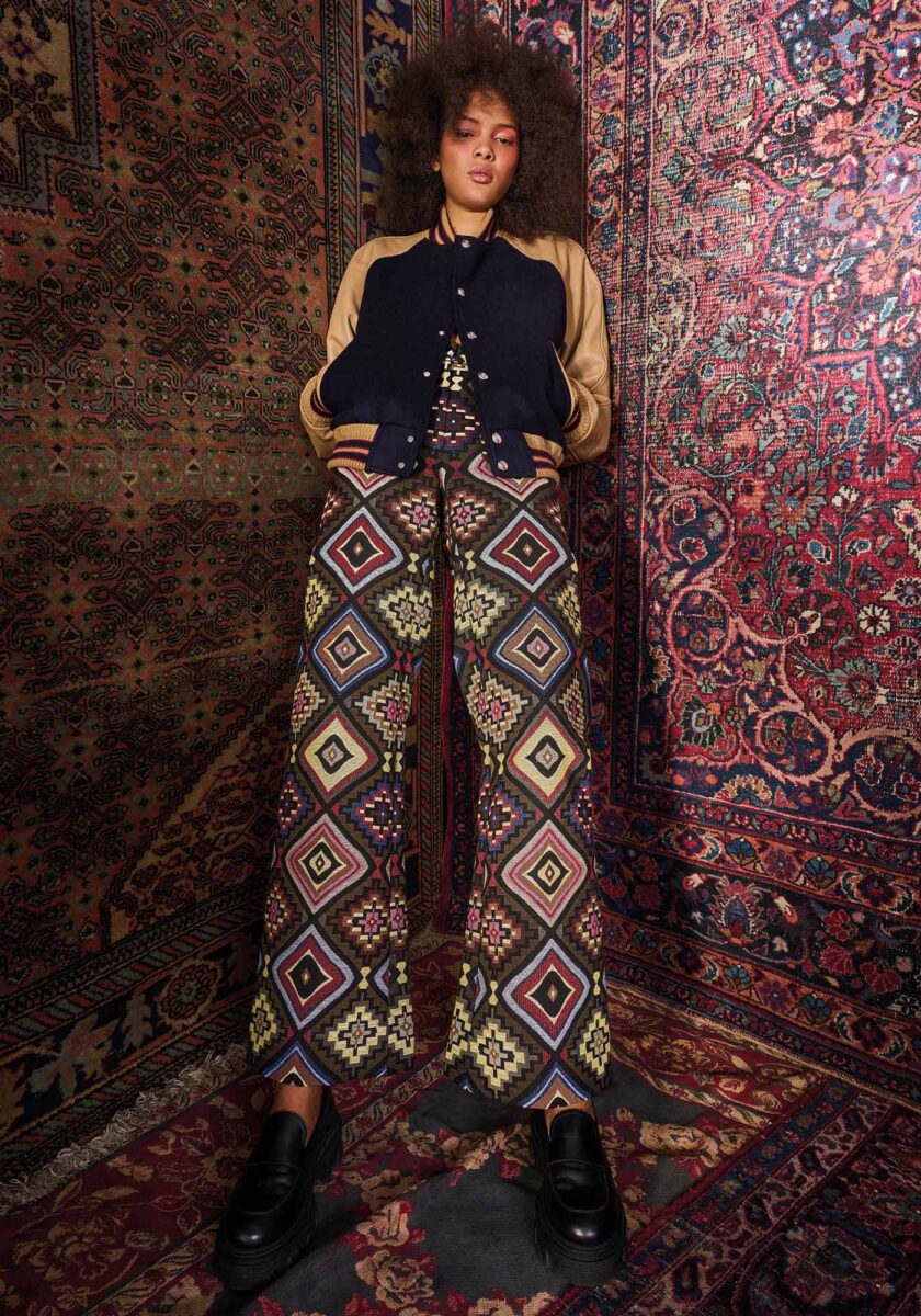 Bootcut in tessuto Jaquard fantasia Ikat Multicolor - vista frontale | Nicla