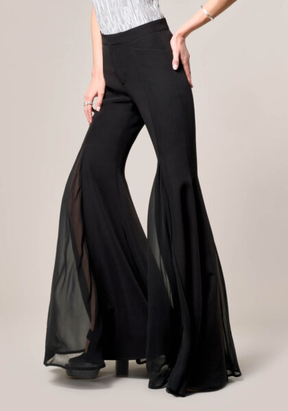 Pantaloni Extra Flare in Tessuto Compatto Bistretch con Inserti in Chiffon Nero - vista frontale | Nicla
