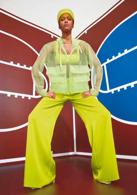 Pantaloni  Wide Leg con una Pince in Satin Giallo - vista frontale | Nicla