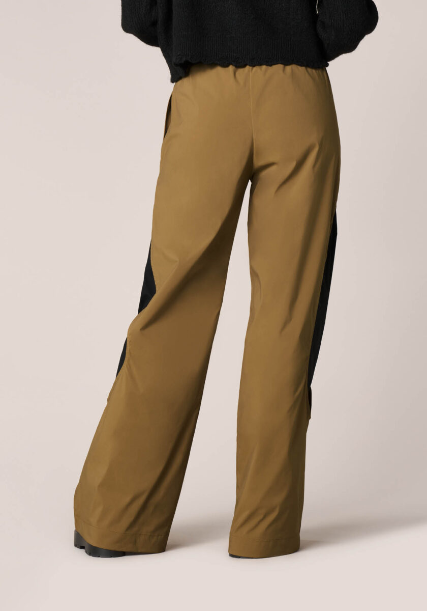 Pantaloni Jogger Bicolor in Nylon Tecnico  - Nicla