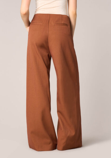 Pantaloni Wide Leg con dettaglio bottone gioiello in Misto Viscosa Stretch  - Nicla