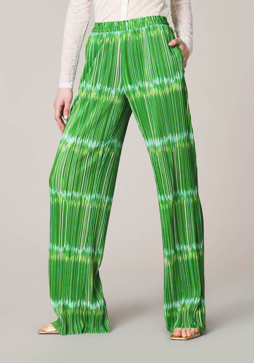 Pantaloni Straight in Microplissè Stampa Green Stripes  - vista frontale | Nicla