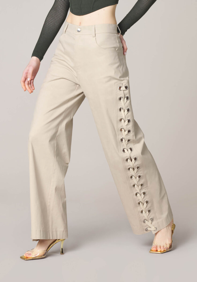 Pantaloni Wide Leg Con Dettaglio Occhielli  - vista frontale | Nicla